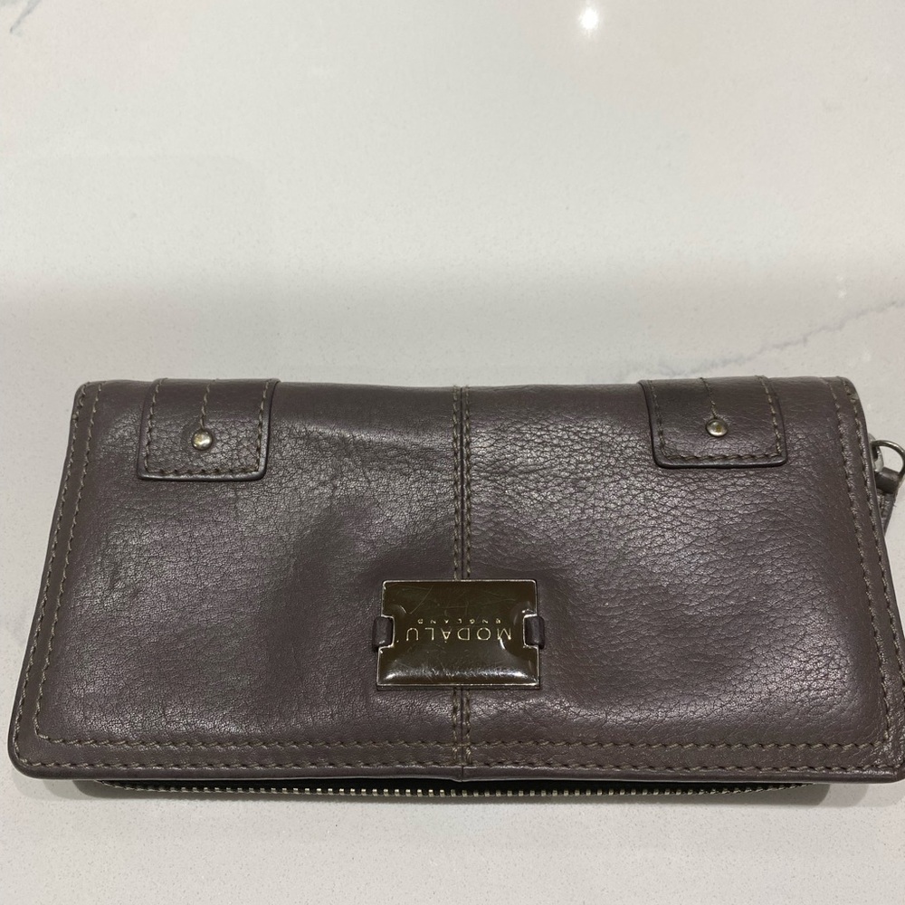 Modalu England Brown Textured Leather Wallet with Zip Closure